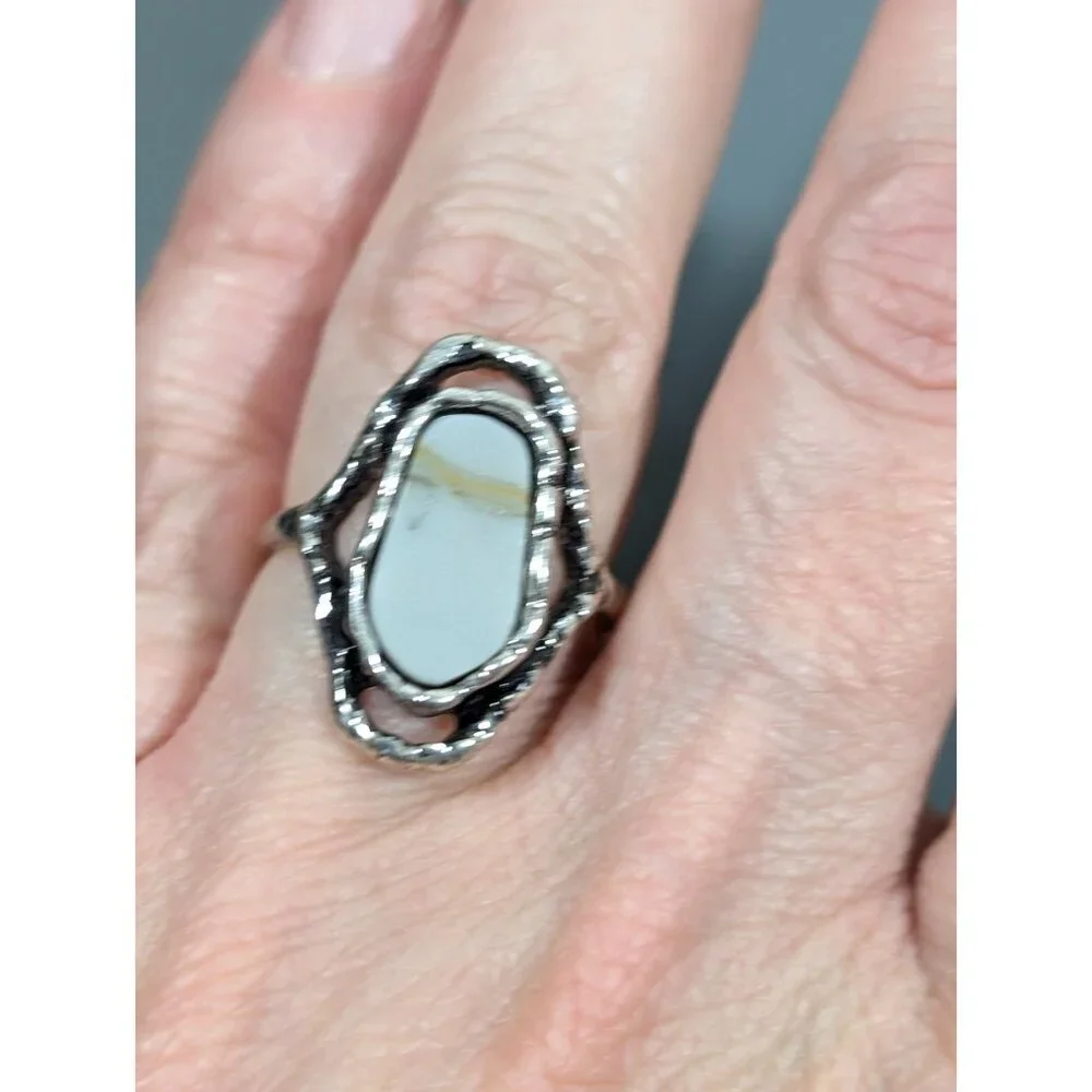 Boho Western‎ Gray Faux Stone silver Tone Oval Ring Size 7.75